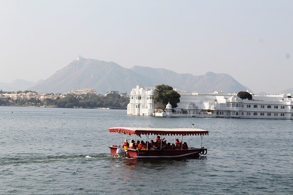 udaipur sightseeing taxi fare